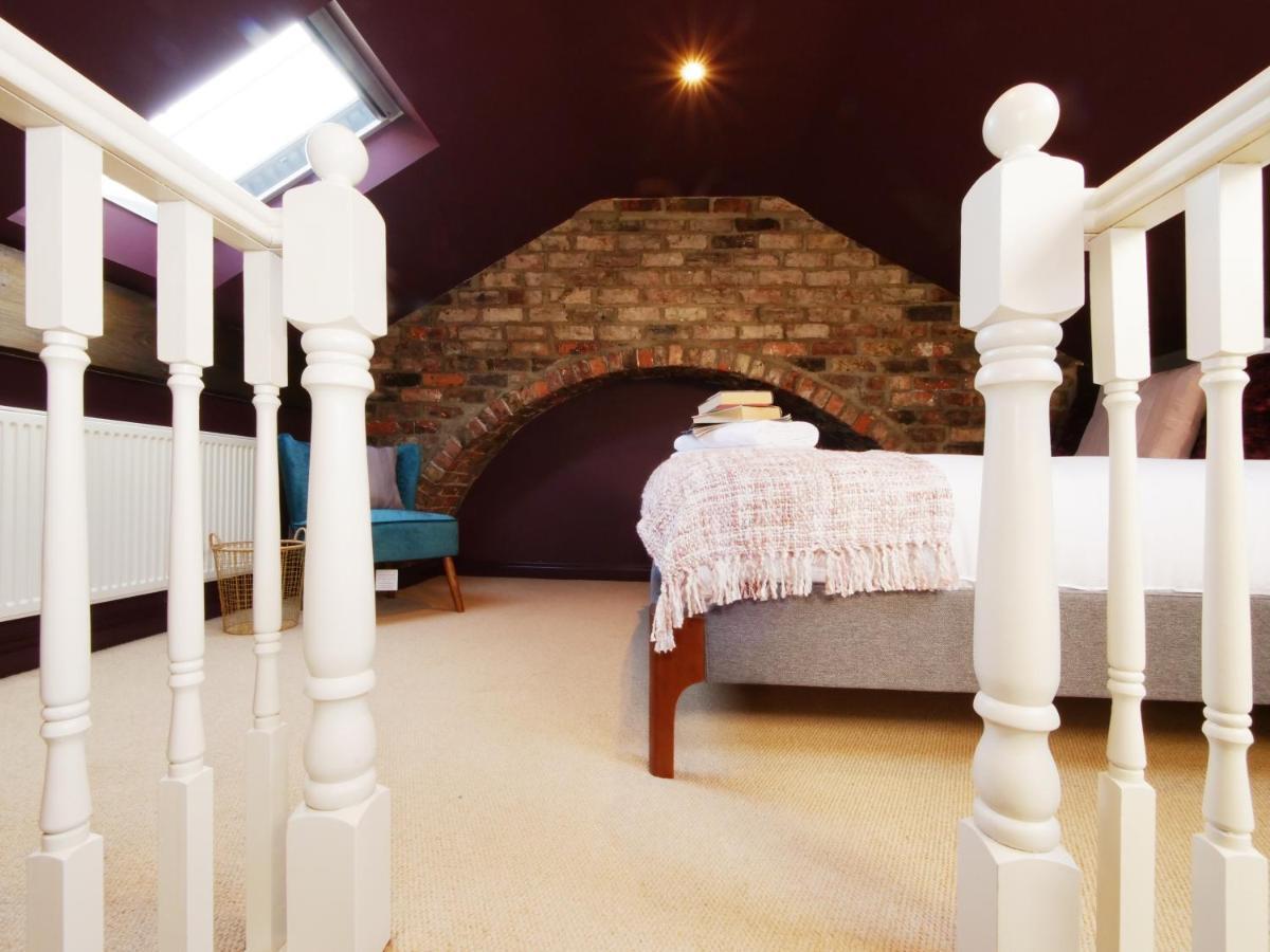 Bar Wall Cottage-City Wall Views-Sleeps 5 Йорк Экстерьер фото